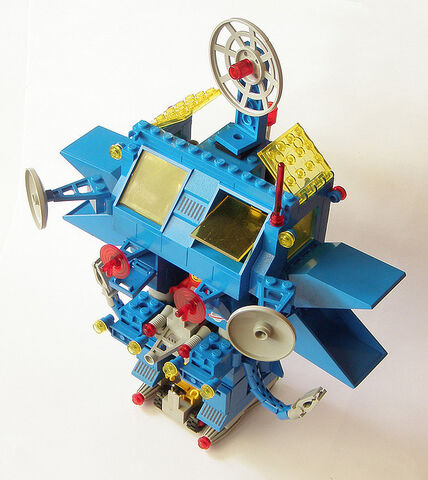 File:Robot command center 1.jpg