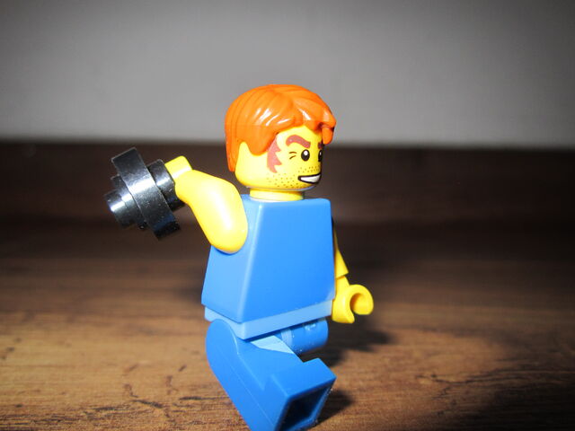File:DISC THROWER.jpg