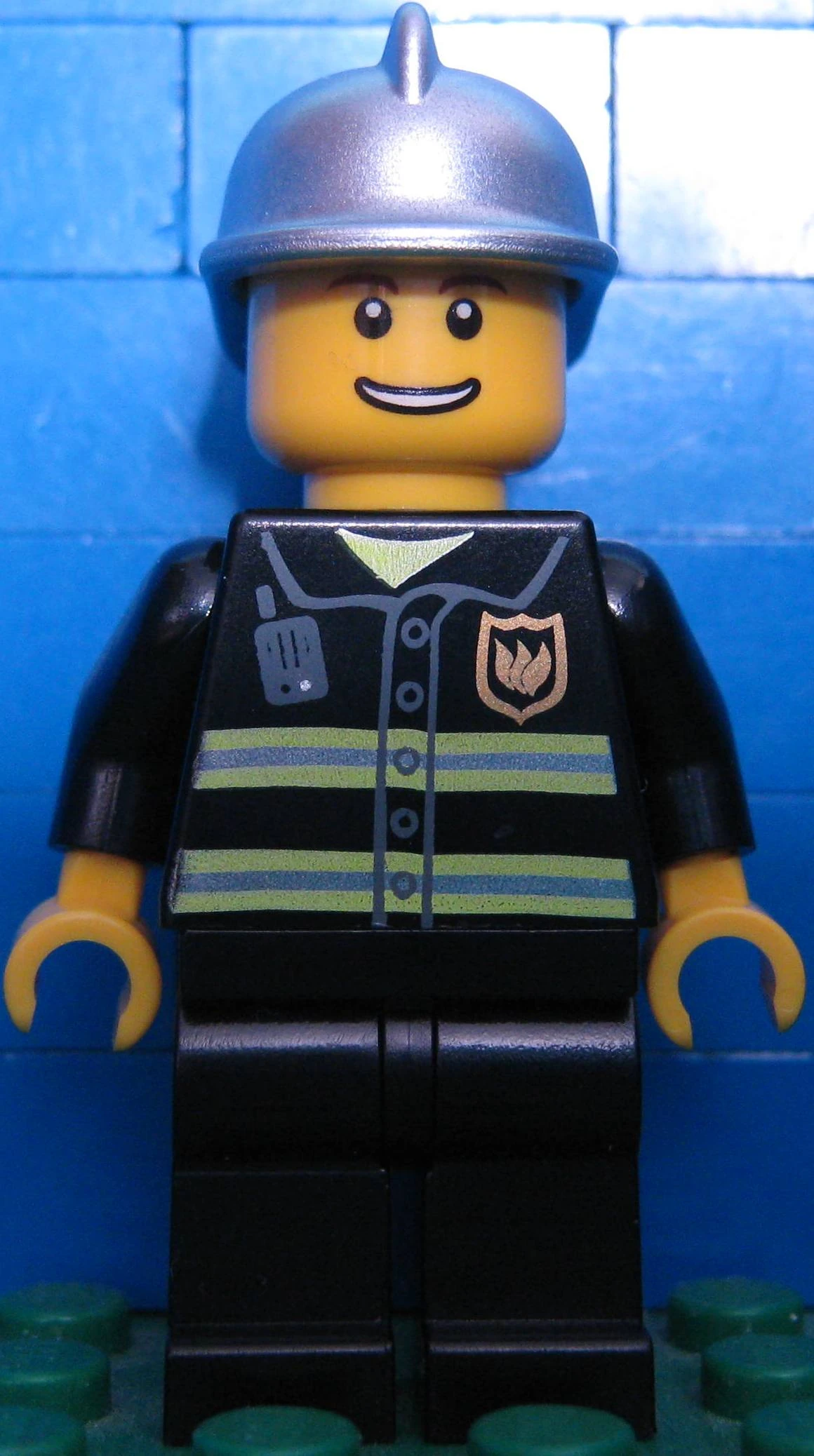 Fireman | Brickipedia | Fandom powered by Wikia