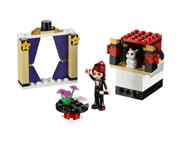 File:MiasMagicShow8.jpg
