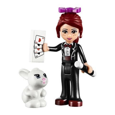 File:MiasMagicShow6.jpg