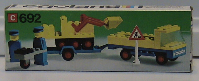 File:692-Road Repair Crew box.jpg