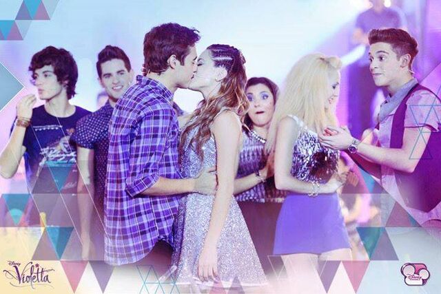 File:Leonetta Kiss.jpg