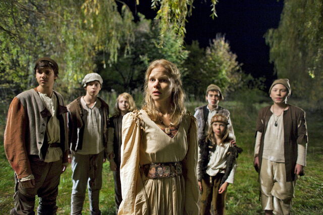 Fichier:51sechs-schwne-die-zdf-sinja-dieks-20-rcm0x1920u.jpg