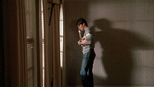 File:Screenscap-risky-business-03.jpg