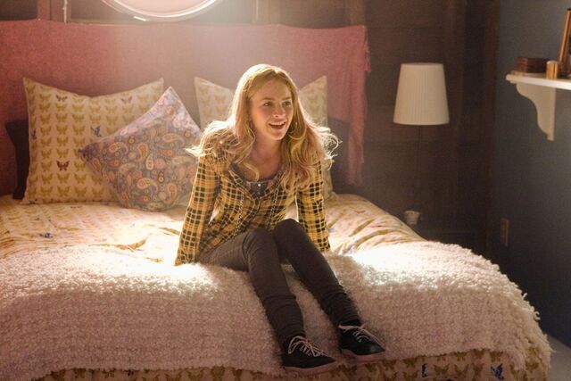 File:Hq 005es1x02.jpg