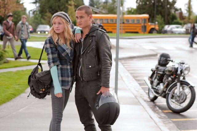 File:Hq 003es1x03.jpg