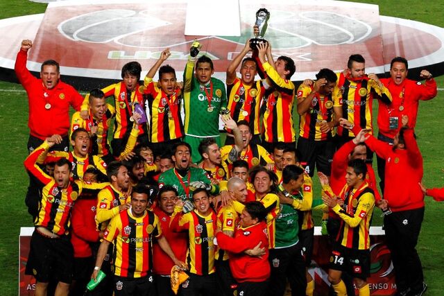 Archivo:UDGCampeónAP13.jpg