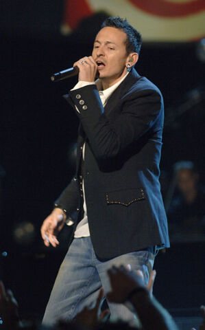 File:Chester bennington.jpg