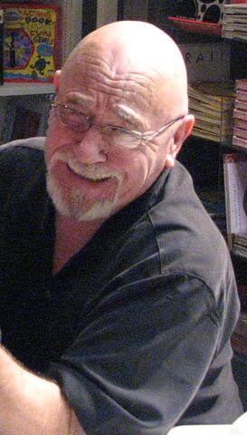 File:BrianJacques2007.jpg