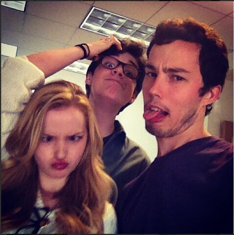 File:Dove, Joey, Steven.jpg