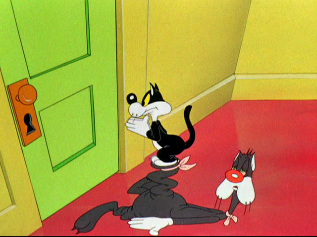 File:KITTY CORNERED.png
