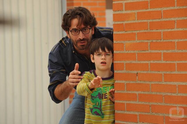Archivo:2x02.jpg