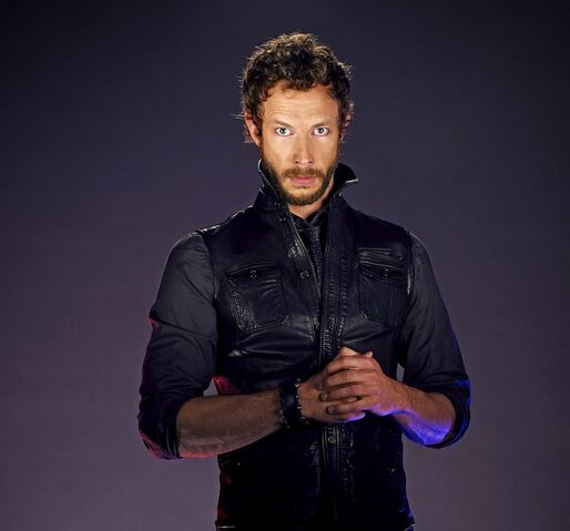 File:Dyson-Kris Holden-Ried.jpg