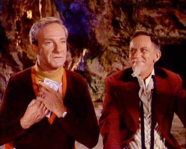 File:LIS Smith and Jeremiah.jpg