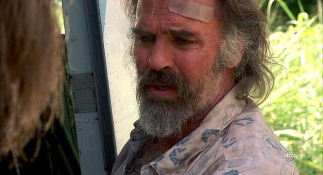 File:4x12 AHelpfulFrank.jpg