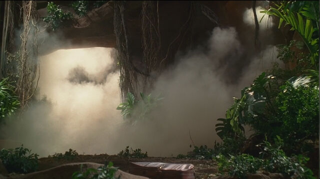 File:1x07-Cavein.jpg