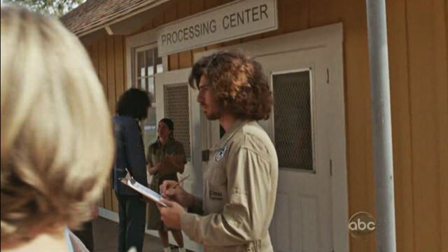 File:5x09 Processing center.jpg