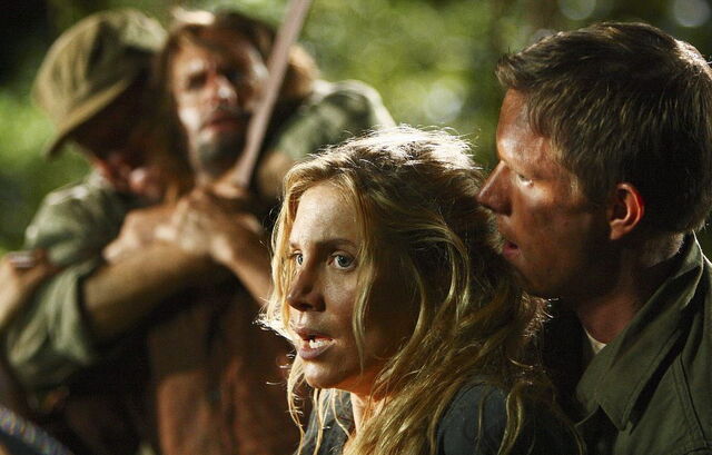 File:5x02 CaughtByOthers.jpg