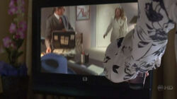 4x07-expose.jpg