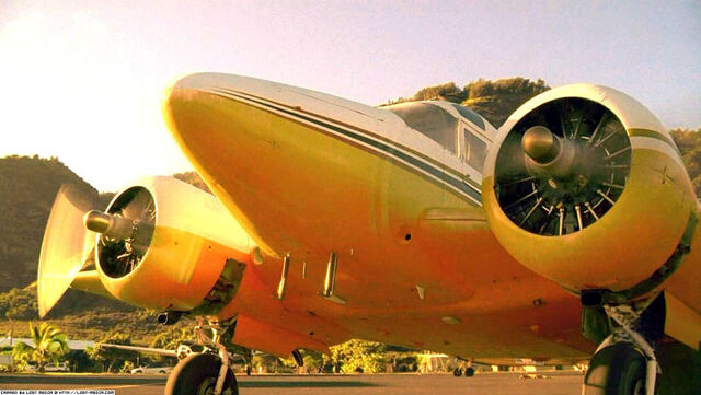 File:23psalm-Drug-smug-plane.jpg