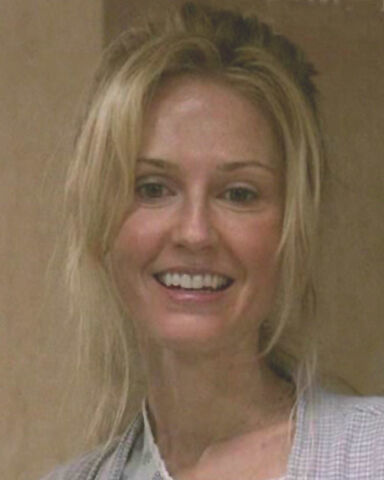 Ficheiro:Liams girlfriend.jpg
