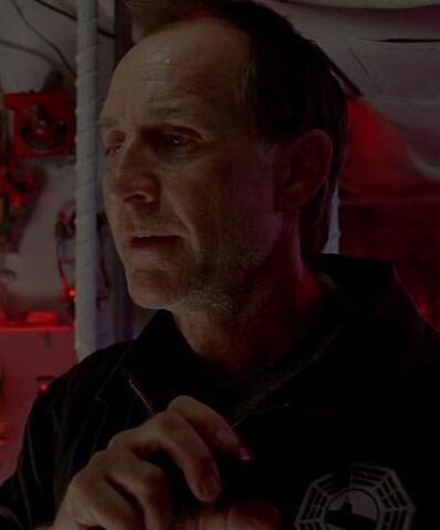 File:5x16CaptainBird.jpg