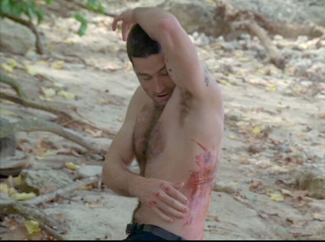 File:1x01-Jack-Cuts.jpg