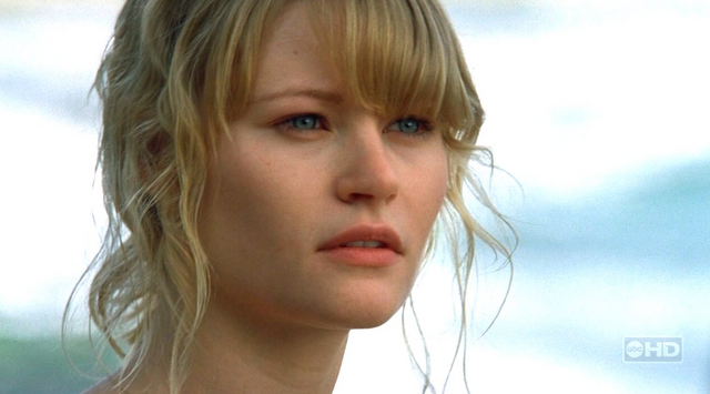 Archivo:3x12 ClaireIsland.png