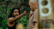 1X21-SayidLockeGunpint.jpg