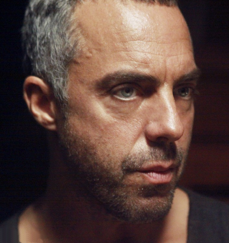File:6x09-MiB.png