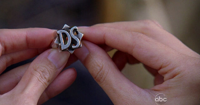 File:5x16 FindingTheRing.jpg