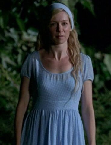 Ficheiro:Emily-portal.jpg