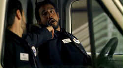 1X21-SayidEssamGun.jpg