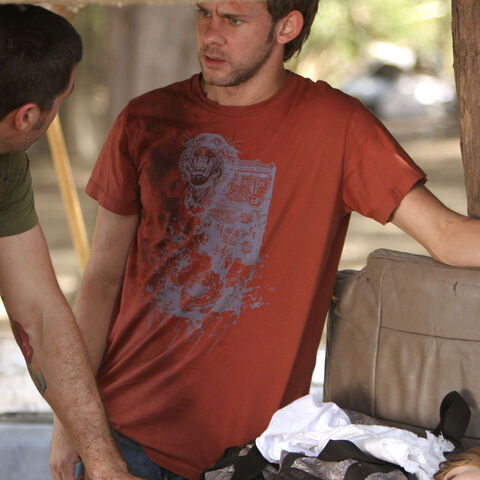 File:3x16-charlie-tshirt-promo.jpg