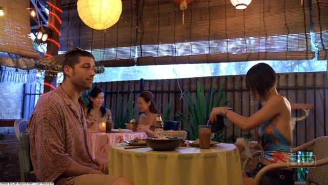 File:Stranger-cap-288.jpg