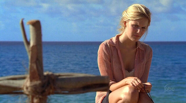 ملف:2X06 ShannonIsland.jpg