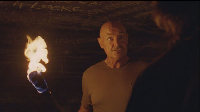 File:6x04-The Subs Comp.jpg