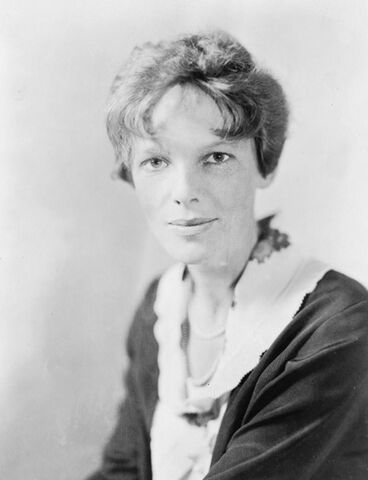 Ficheiro:Amelia Earhart.jpeg