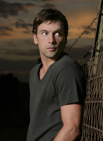 File:Skeet-ulrich.jpg