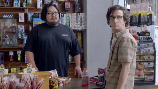 File:Netflix Love Promo 6.jpg