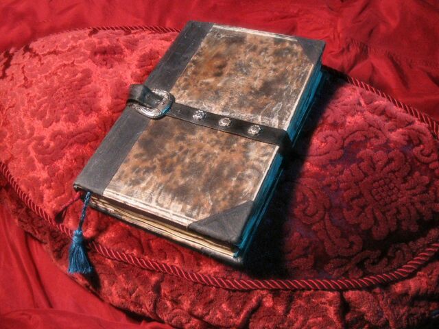 Datei:Necronomicon.jpg