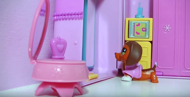 File:Savvy's Bedroom.png