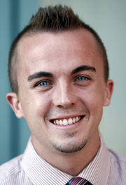 Frankie Muniz-Gun