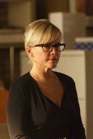 File:113 promo Linda.jpg