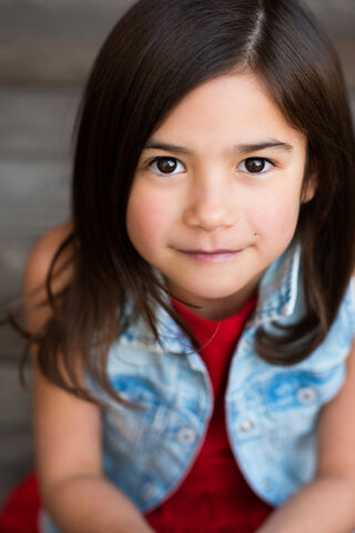 File:Scarlett Estevez 2.jpg