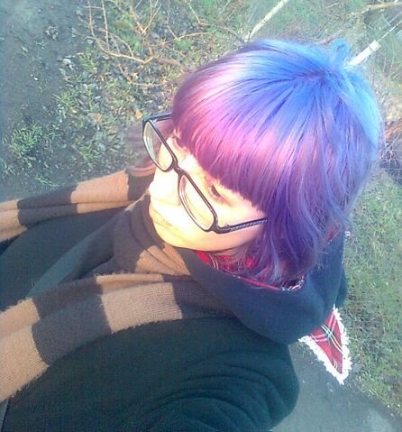File:Scarfs!.jpg