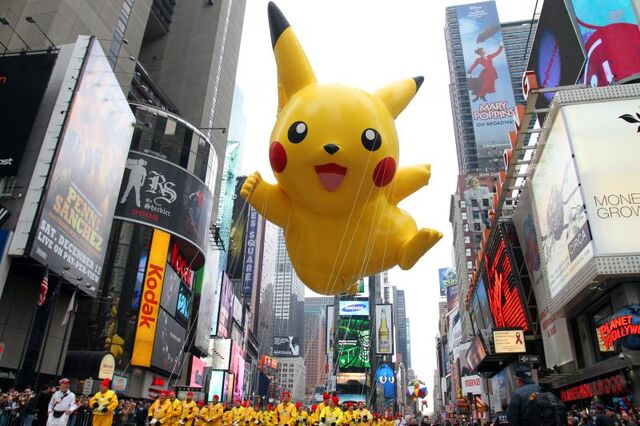 File:Pikachuparade1123.jpg