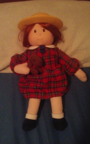 File:Sing with me Madeline.jpg