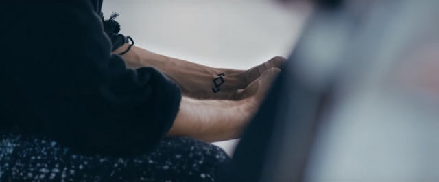 File:Icarus's Adventure diamond tattoo in the You're On video.png